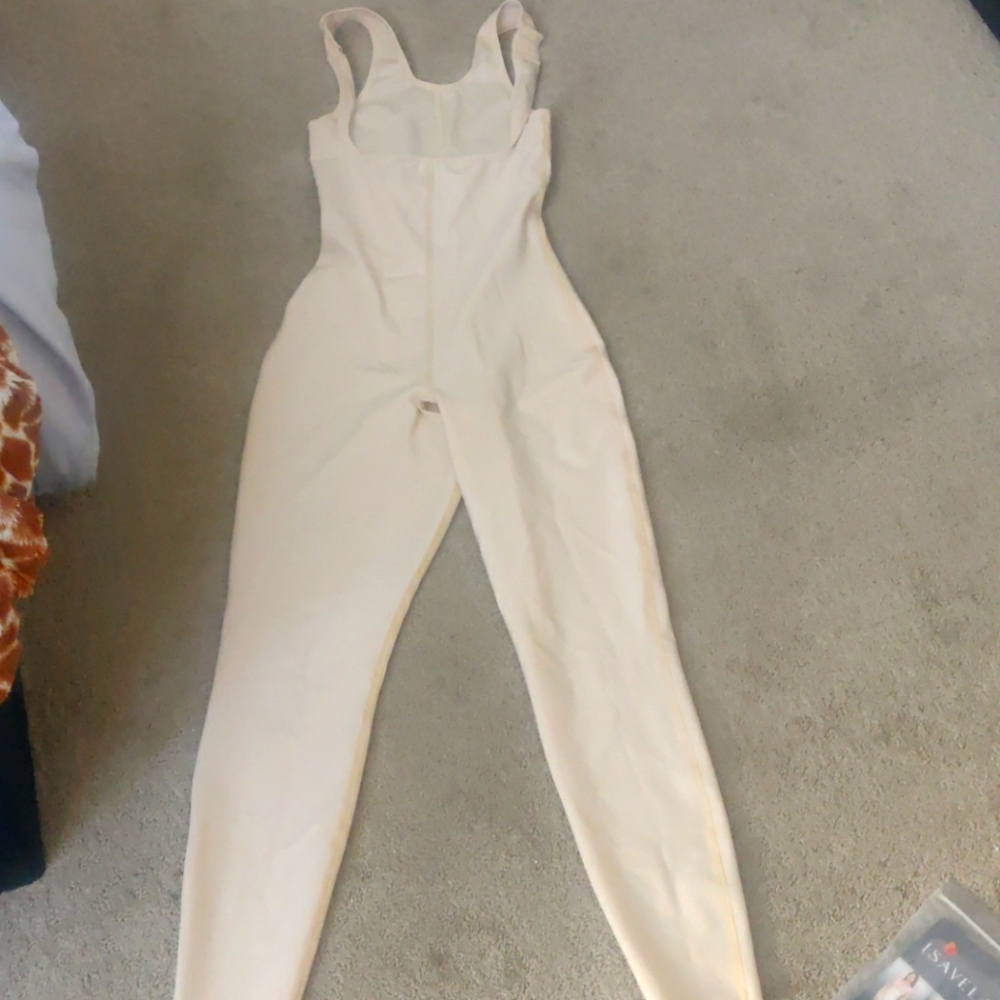 Isavela Ankle length compression garment